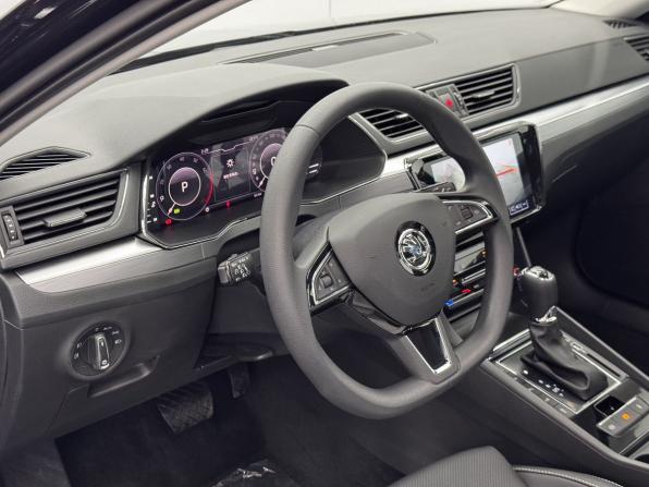 Skoda Superb III Рестайлинг с пробегом 2025 года, цена 3 170 000 рублей, 63 км, лифтбек, Автокод Объявления