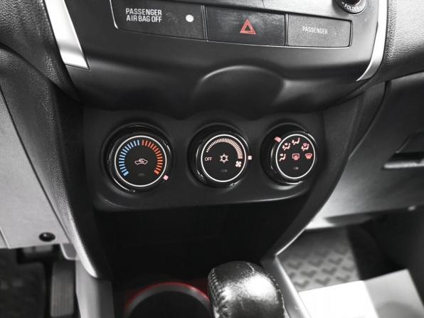 Mitsubishi ASX I с пробегом 2011 года, цена 1 345 000 рублей, 72086 км, внедорожник, Автокод Объявления