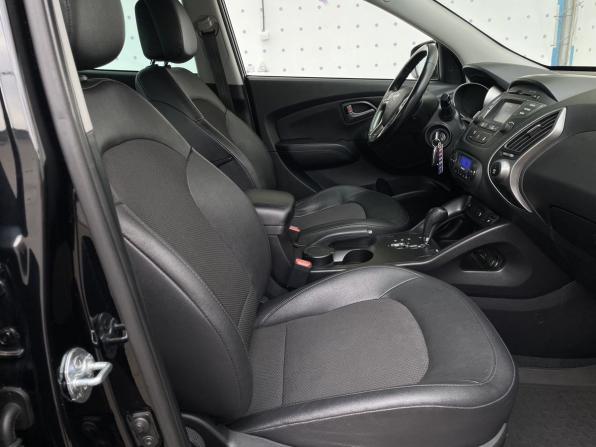 Hyundai ix35 I Рестайлинг с пробегом 2014 года, цена 1 550 000 рублей, 120937 км, внедорожник, Автокод Объявления