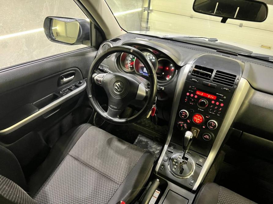 Suzuki Grand Vitara II Рестайлинг Новосибирск  - изображение 14
