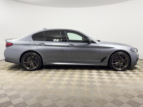 BMW 5 серии VII (G30/G31/G38) Рестайлинг с пробегом 2021 года, цена 5 889 900 рублей, 140761 км, седан, Автокод Объявления