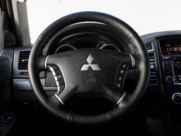 Mitsubishi Pajero IV Рестайлинг 1 с пробегом 2012 года, цена 1 990 000 рублей, 188625 км, внедорожник, Автокод Объявления