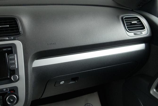Volkswagen Scirocco III с пробегом 2011 года, цена 1 969 000 рублей, 69900 км, хэтчбек, Автокод Объявления