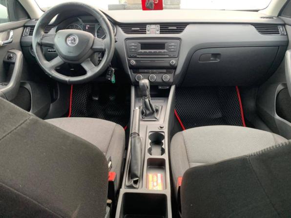 Skoda Octavia III (A7) с пробегом 2013 года, цена 800 000 рублей, 222135 км, лифтбек, Автокод Объявления