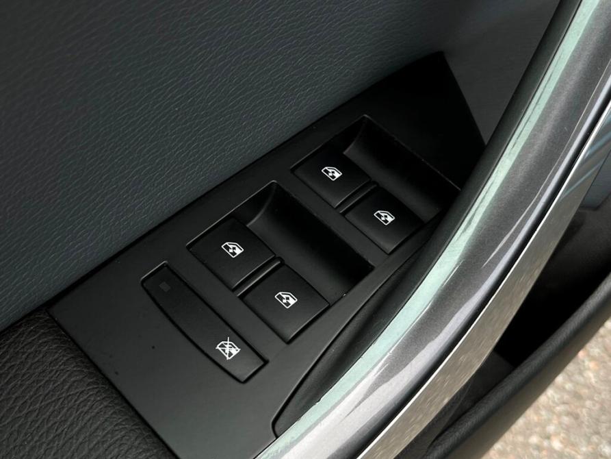 Opel Astra J Рестайлинг Санкт-Петербург  - изображение 18