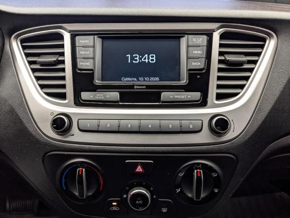 Hyundai Solaris II Рестайлинг с пробегом 2022 года, цена 1 725 000 рублей, 46145 км, седан, Автокод Объявления