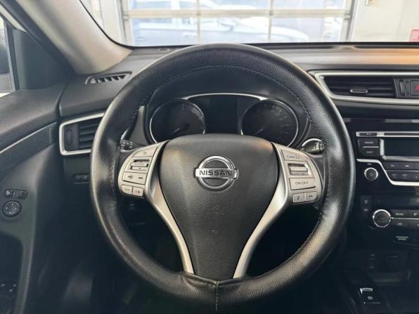 Nissan X-Trail III с пробегом 2015 года, цена 1 329 000 рублей, 218370 км, внедорожник, Автокод Объявления