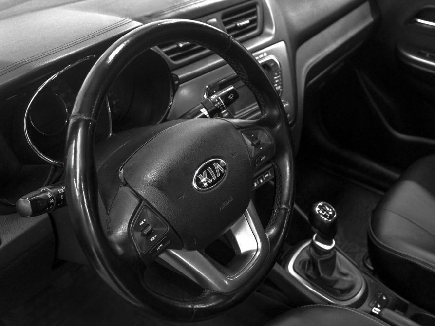 Kia Rio III Ростов-на-Дону  - изображение 23