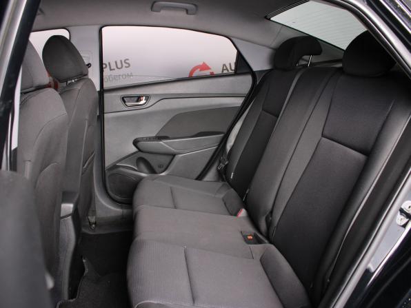 Hyundai Solaris II с пробегом 2019 года, цена 1 340 000 рублей, 126759 км, седан, Автокод Объявления