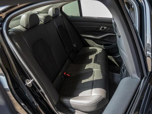 BMW 3 серии VII (G2x) Рестайлинг с пробегом 2022 года, цена 4 790 000 рублей, 21476 км, седан, Автокод Объявления