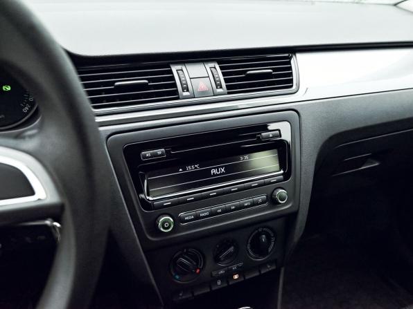Skoda Rapid I с пробегом 2014 года, цена 1 149 000 рублей, 82700 км, лифтбек, Автокод Объявления