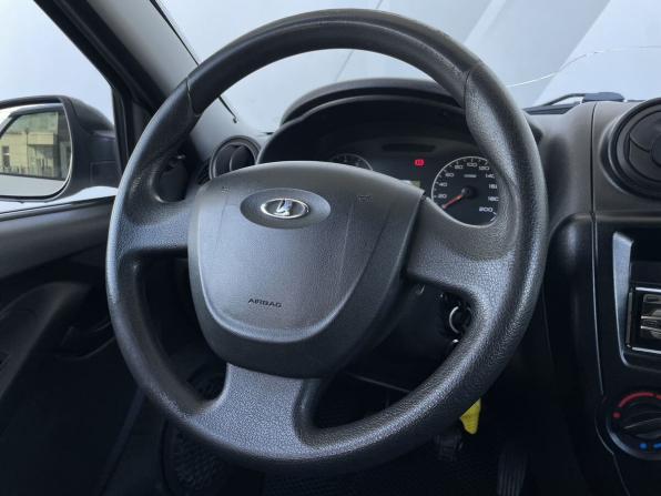 Lada (ВАЗ) Granta I с пробегом 2014 года, цена 268 000 рублей, 182957 км, седан, Автокод Объявления