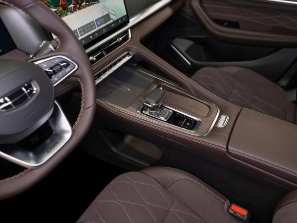 Geely Monjaro I Рестайлинг с пробегом 2026 года, цена 4 350 000 рублей, 50 км, внедорожник, Автокод Объявления
