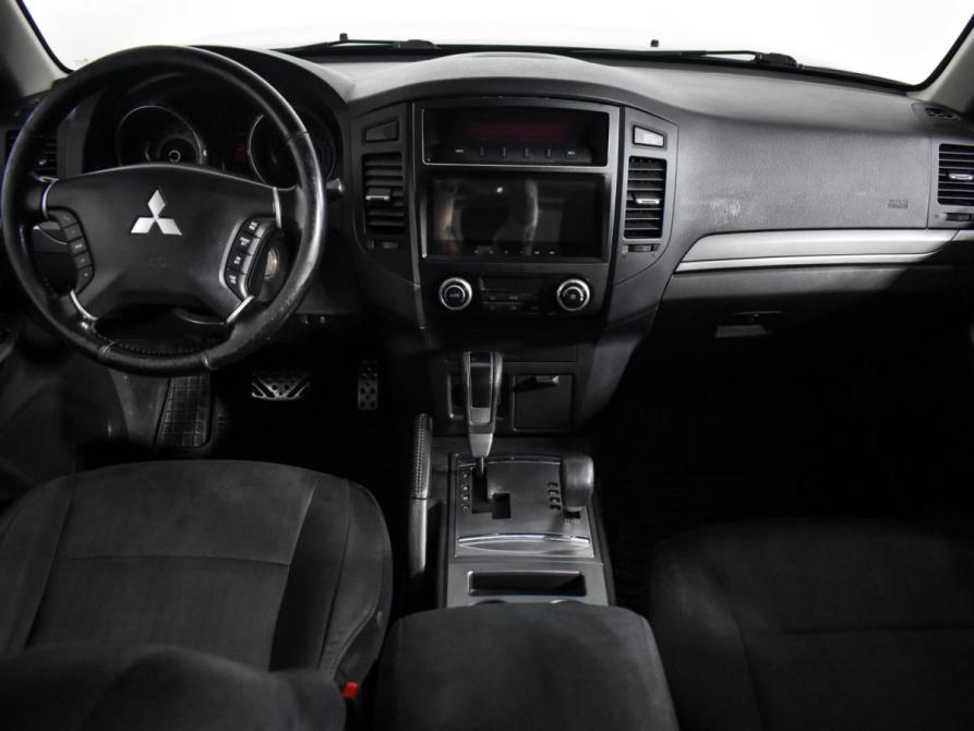 Mitsubishi Pajero IV Рестайлинг 1 Санкт-Петербург  - изображение 16