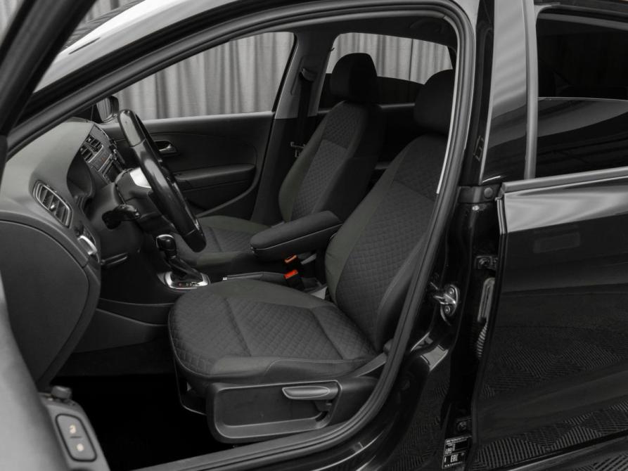 Volkswagen Polo V Рестайлинг Москва  - изображение 9
