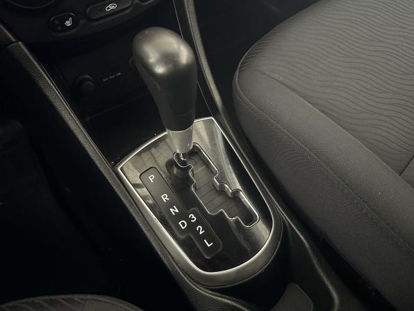Hyundai Solaris I Рестайлинг с пробегом 2014 года, цена 955 000 рублей, 119115 км, седан, Автокод Объявления