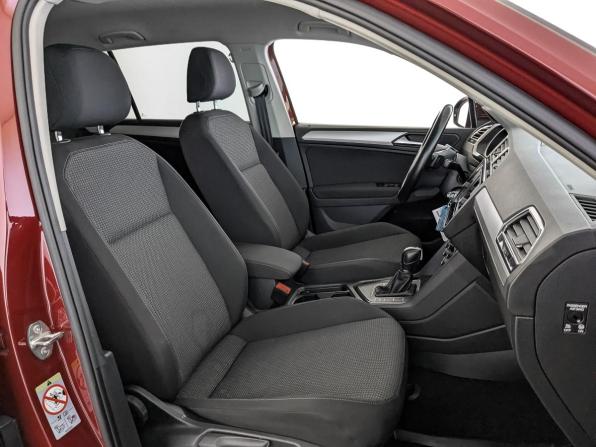 Volkswagen Tiguan II с пробегом 2018 года, цена 2 650 000 рублей, 40235 км, внедорожник, Автокод Объявления