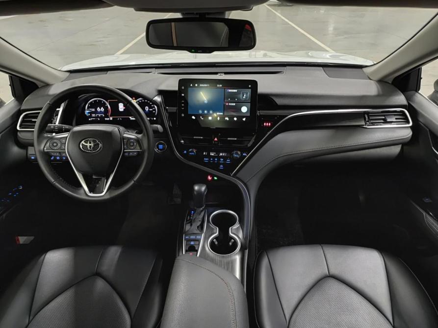 Toyota Camry VIII (XV70) Рестайлинг Казань  - изображение 17