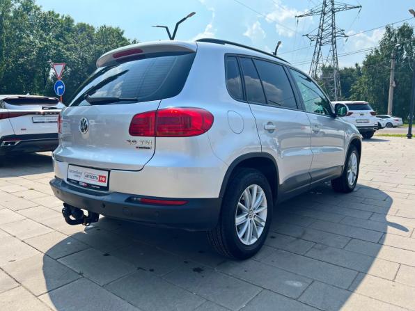 Volkswagen Tiguan I Рестайлинг с пробегом 2015 года, цена 1 585 000 рублей, 210830 км, внедорожник, Автокод Объявления
