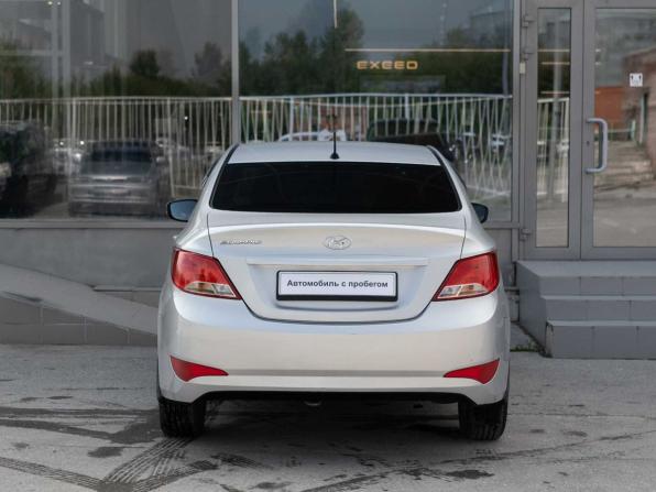 Hyundai Solaris I Рестайлинг с пробегом 2016 года, цена 840 000 рублей, 185195 км, седан, Автокод Объявления