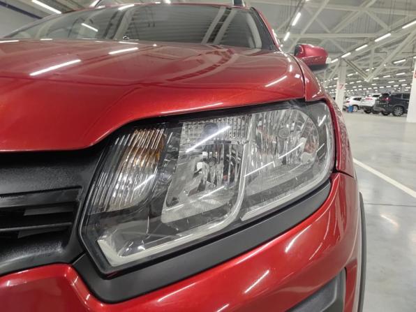 Renault Sandero II с пробегом 2017 года, цена 950 000 рублей, 125143 км, хэтчбек, Автокод Объявления