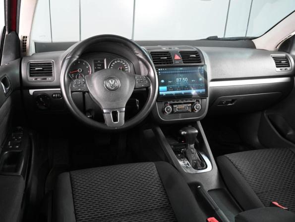 Volkswagen Jetta V с пробегом 2010 года, цена 649 000 рублей, 166432 км, седан, Автокод Объявления