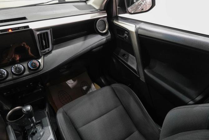 Toyota RAV4 IV (XA40) с пробегом 2014 года, цена 1 999 000 рублей, 162000 км, внедорожник, Автокод Объявления