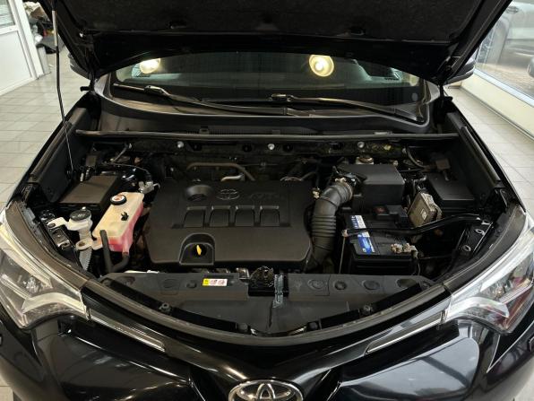 Toyota RAV4 IV (XA40) Рестайлинг с пробегом 2018 года, цена 1 920 000 рублей, 183596 км, внедорожник, Автокод Объявления