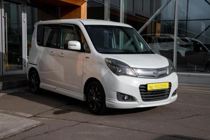 Suzuki Solio II Рестайлинг с пробегом 2013 года, цена 789 000 рублей, 136000 км, микровэн, Автокод Объявления