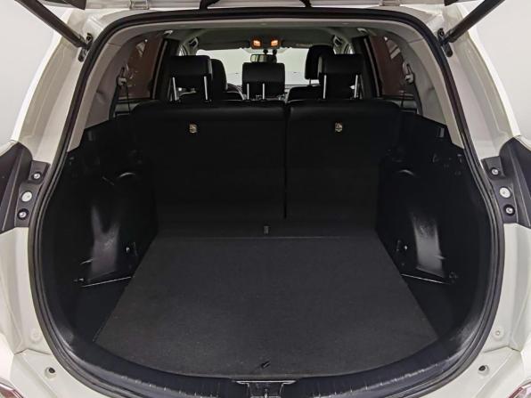 Toyota RAV4 IV (XA40) Рестайлинг с пробегом 2016 года, цена 2 350 000 рублей, 89154 км, внедорожник, Автокод Объявления