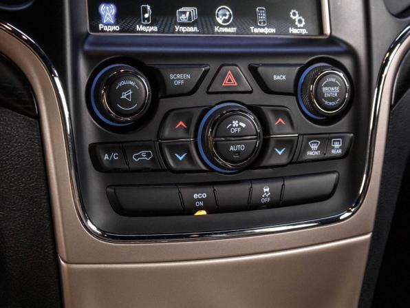 Jeep Grand Cherokee IV (WK2) Рестайлинг с пробегом 2014 года, цена 2 490 000 рублей, 127651 км, внедорожник, Автокод Объявления