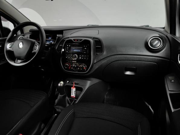 Renault Kaptur I с пробегом 2017 года, цена 1 098 000 рублей, 184036 км, внедорожник, Автокод Объявления