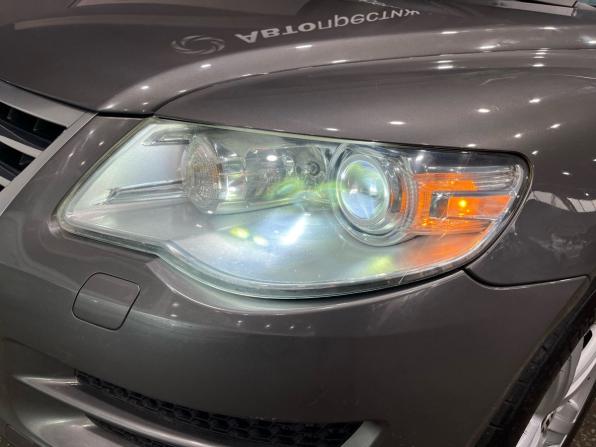 Volkswagen Touareg I Рестайлинг с пробегом 2008 года, цена 1 150 000 рублей, 302538 км, внедорожник, Автокод Объявления
