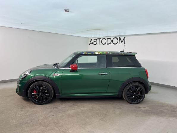 Mini Hatch III (F55/F56) Рестайлинг с пробегом 2020 года, цена 2 790 000 рублей, 54102 км, хэтчбек, Автокод Объявления