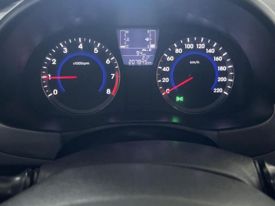 Hyundai Solaris I Рестайлинг Курск  - изображение 11