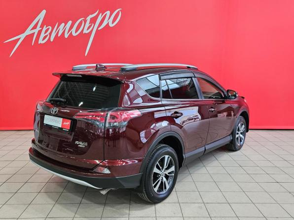 Toyota RAV4 IV (XA40) Рестайлинг с пробегом 2016 года, цена 2 320 000 рублей, 176676 км, внедорожник, Автокод Объявления