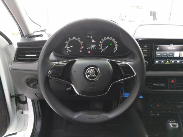Skoda Rapid II с пробегом 2021 года, цена 1 580 000 рублей, 113403 км, лифтбек, Автокод Объявления