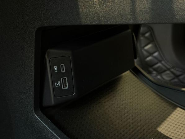 Omoda C5 I с пробегом 2024 года, цена 1 620 000 рублей, 74150 км, внедорожник, Автокод Объявления