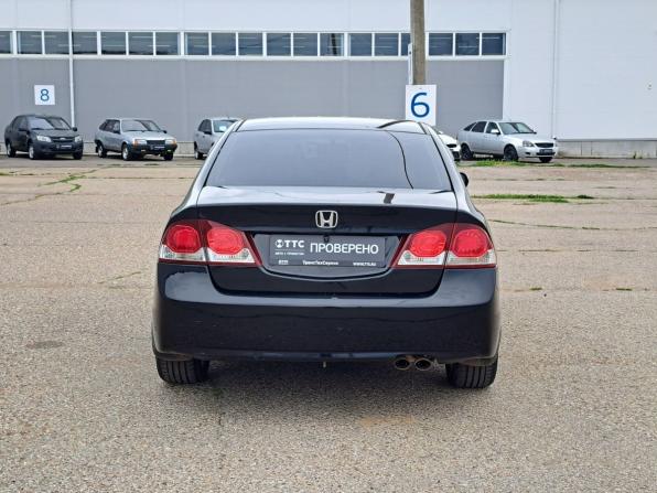 Honda Civic VIII Рестайлинг с пробегом 2010 года, цена 750 000 рублей, 349355 км, седан, Автокод Объявления