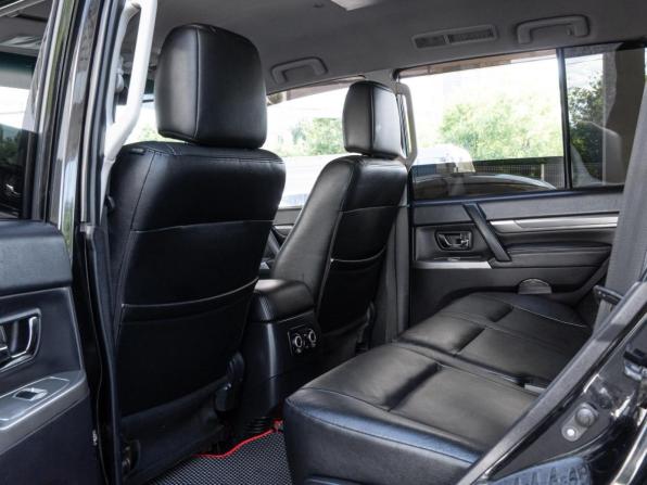Mitsubishi Pajero IV Рестайлинг 1 с пробегом 2012 года, цена 2 199 000 рублей, 183095 км, внедорожник, Автокод Объявления