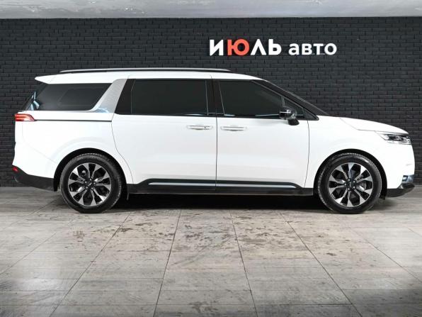 Kia Carnival IV с пробегом 2021 года, цена 4 850 000 рублей, 27077 км, минивэн, Автокод Объявления