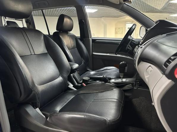 Mitsubishi Pajero Sport II Рестайлинг с пробегом 2014 года, цена 1 699 000 рублей, 305545 км, внедорожник, Автокод Объявления