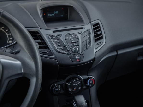 Ford Fiesta Mk6 Рестайлинг с пробегом 2016 года, цена 720 000 рублей, 72500 км, седан, Автокод Объявления