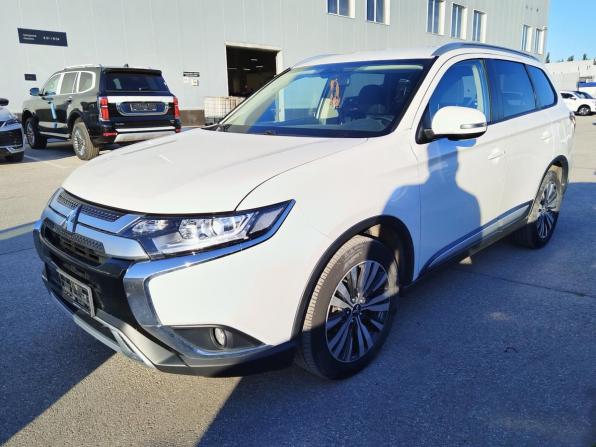 Mitsubishi Outlander III Рестайлинг 2 с пробегом 2018 года, цена 1 833 000 рублей, 89565 км, внедорожник, Автокод Объявления
