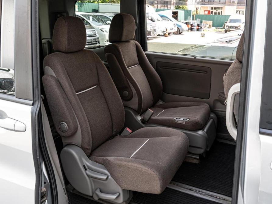 Honda Stepwgn V Краснодар  - изображение 10