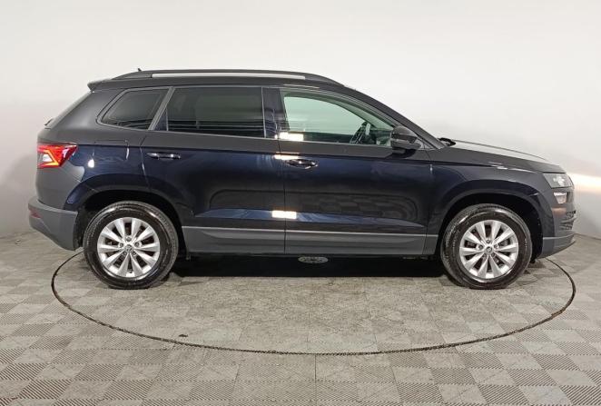 Skoda Karoq I с пробегом 2021 года, цена 2 080 000 рублей, 92484 км, внедорожник, Автокод Объявления