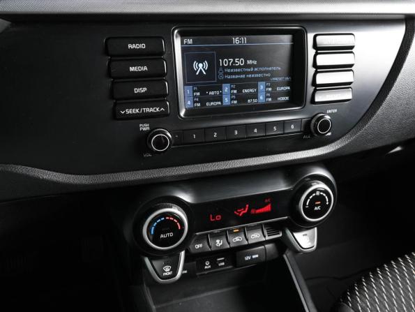 Kia Rio IV с пробегом 2017 года, цена 1 299 000 рублей, 95842 км, седан, Автокод Объявления