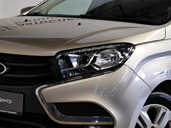 Lada (ВАЗ) XRAY I с пробегом 2018 года, цена 799 000 рублей, 63200 км, хэтчбек, Автокод Объявления