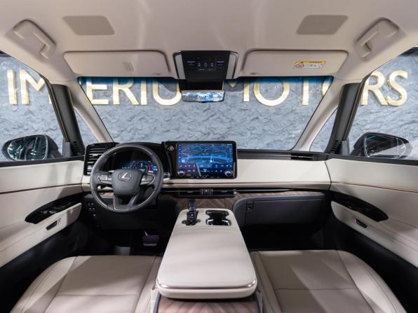 Новый Lexus LM II 2025 года, цена 16 990 000 рублей, минивэн, Автокод Объявления