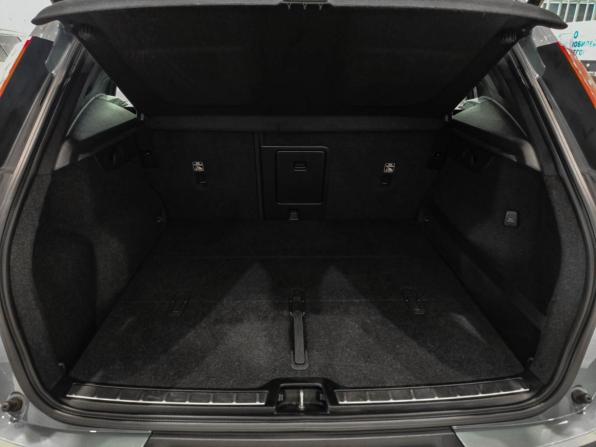 Volvo XC40 I с пробегом 2019 года, цена 3 380 000 рублей, 68643 км, внедорожник, Автокод Объявления
